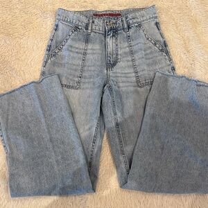 Lucky 🍀 brand wide leg jean